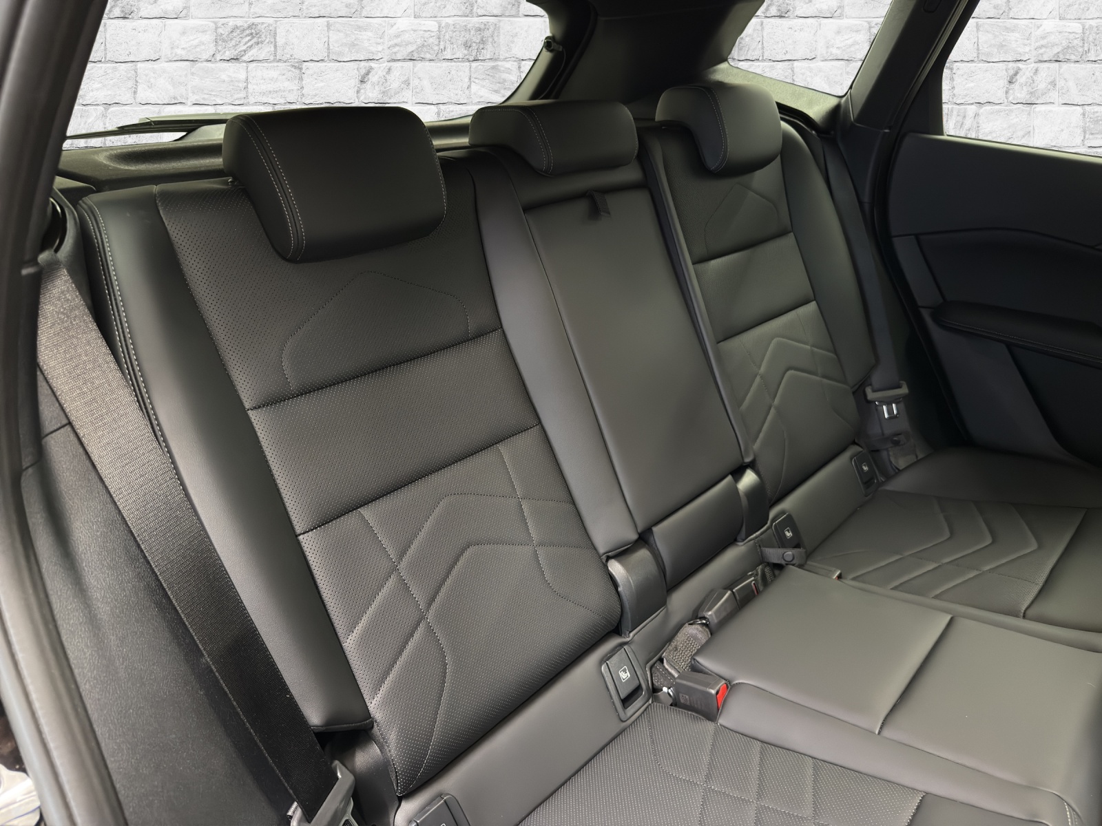BMW 230e xDr. Act. T. M Sport-image-15