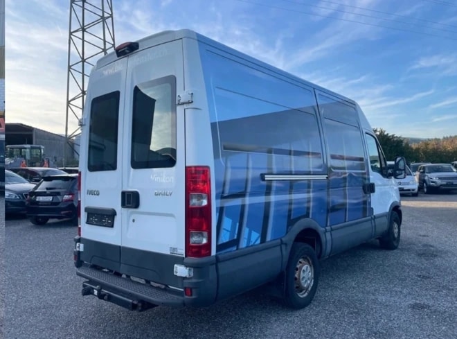 IVECO 35 S 15 V-image-4