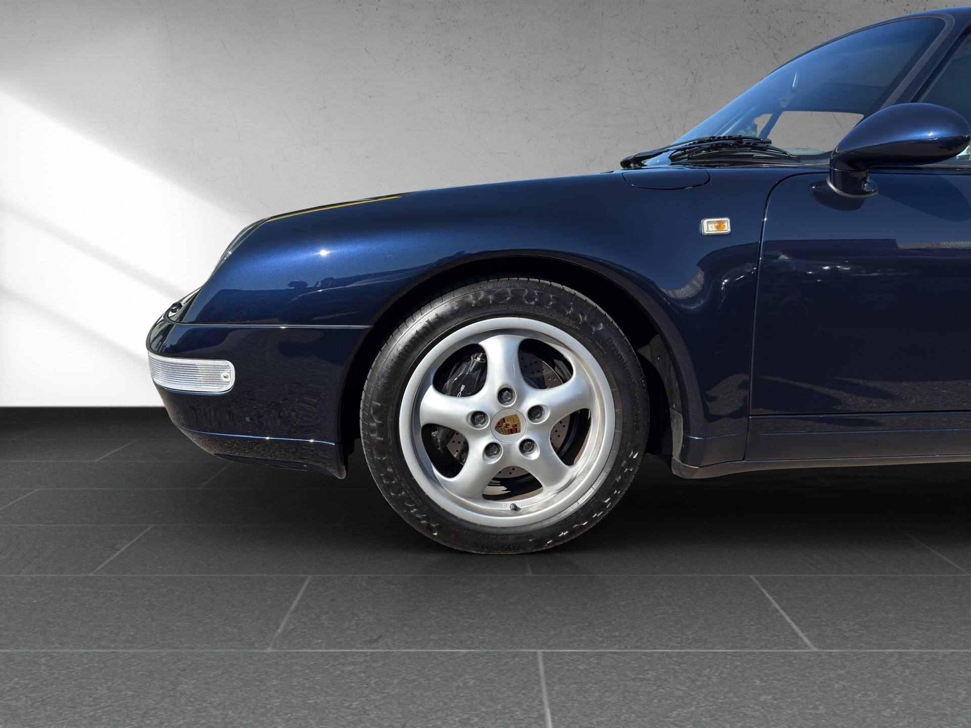 PORSCHE 911 Carrera 2-image-12
