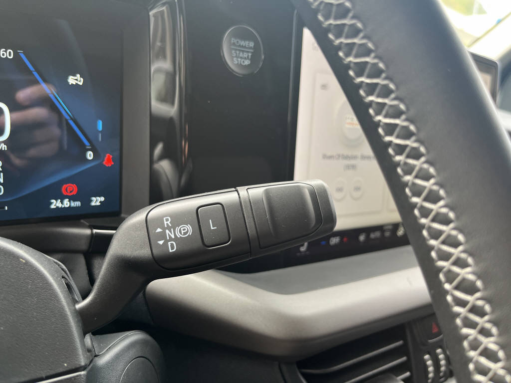 FORD E-Transit Courier Van Trend 136 FWD 0.99 Leasing-image-12