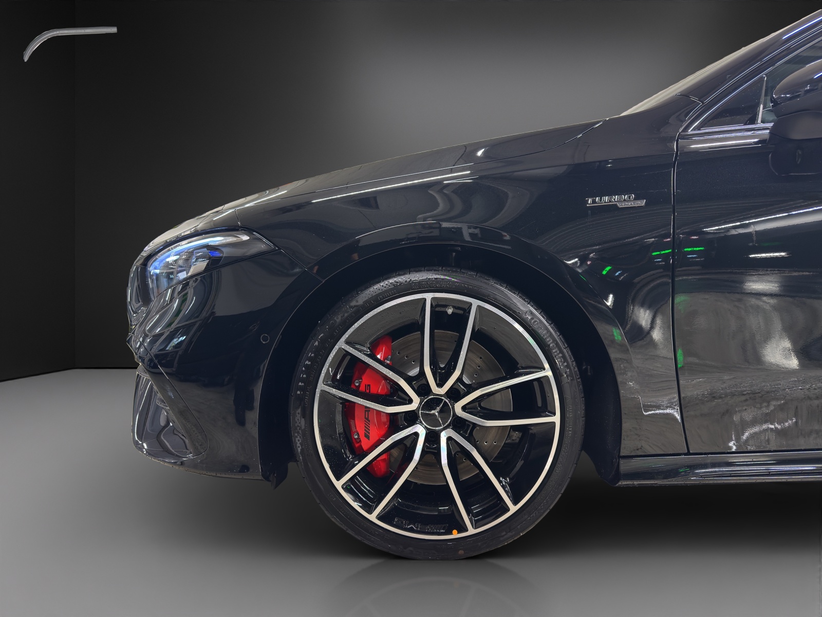MERCEDES-BENZ A AMG 35 4Matic 8G-DCT-image-8