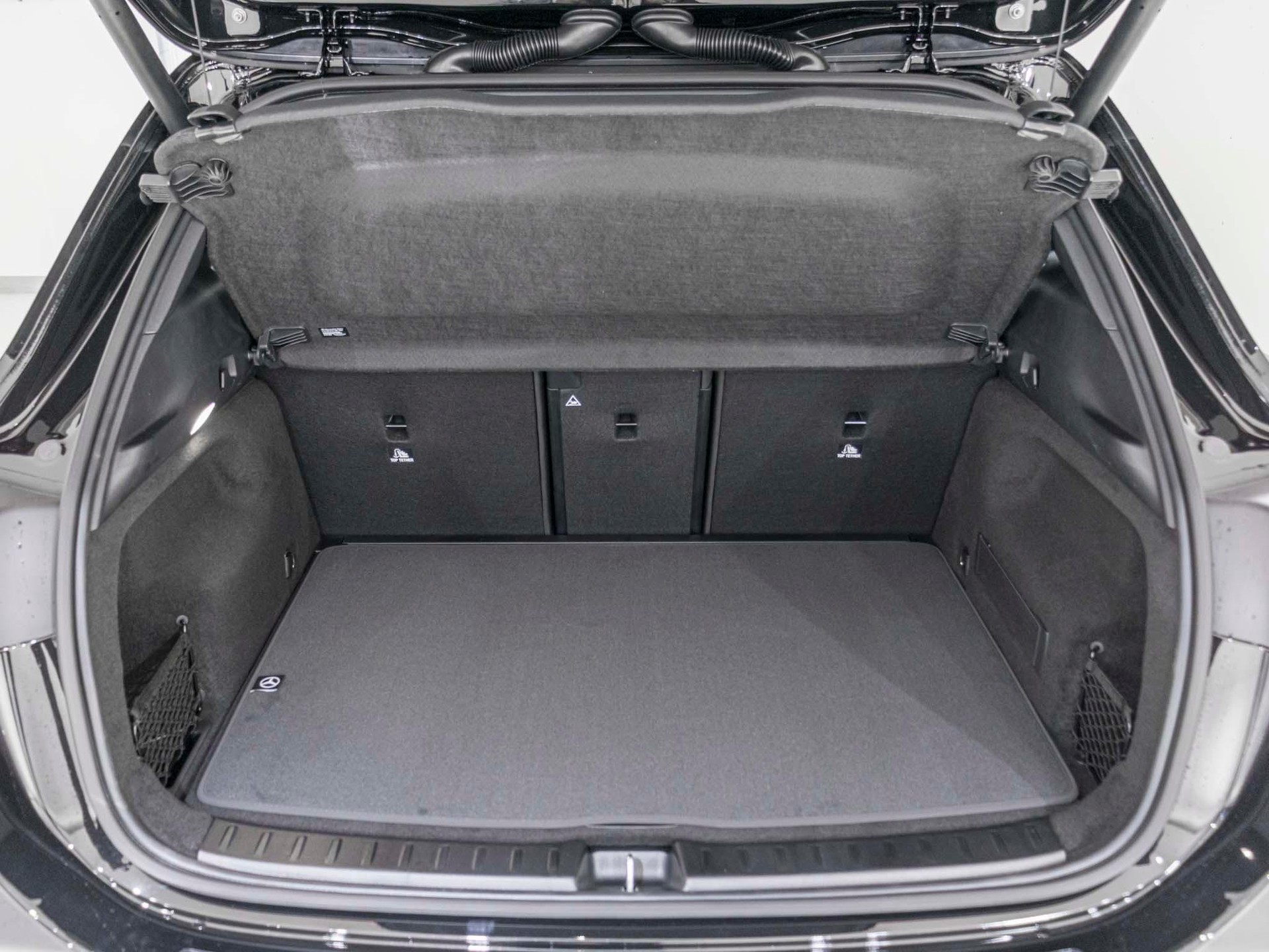 MERCEDES-BENZ GLA 220 d 4MATIC-image-13