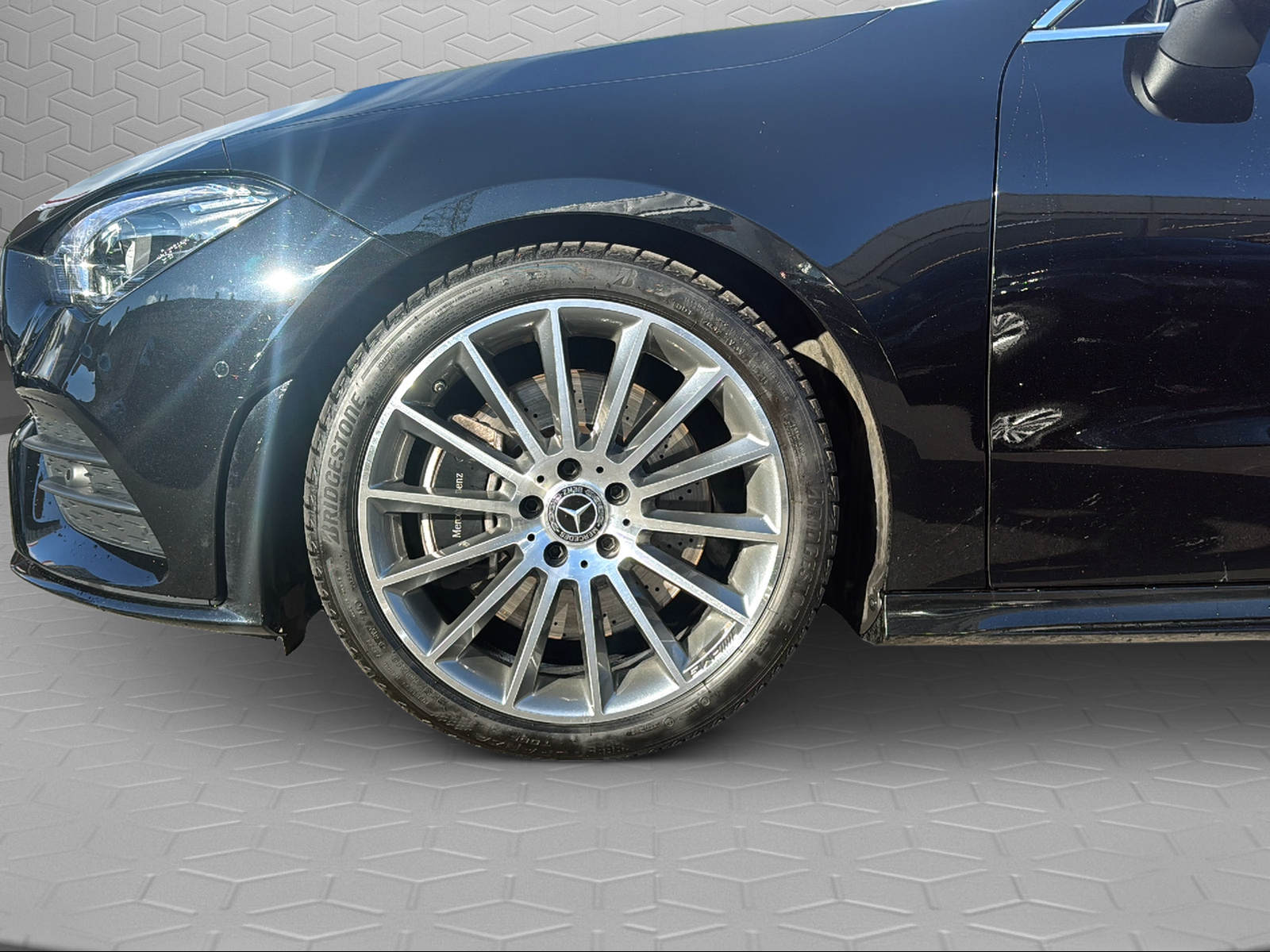 MERCEDES-BENZ CLA Shooting Brake 250 4Matic 7G-DCT AMG Line-image-8