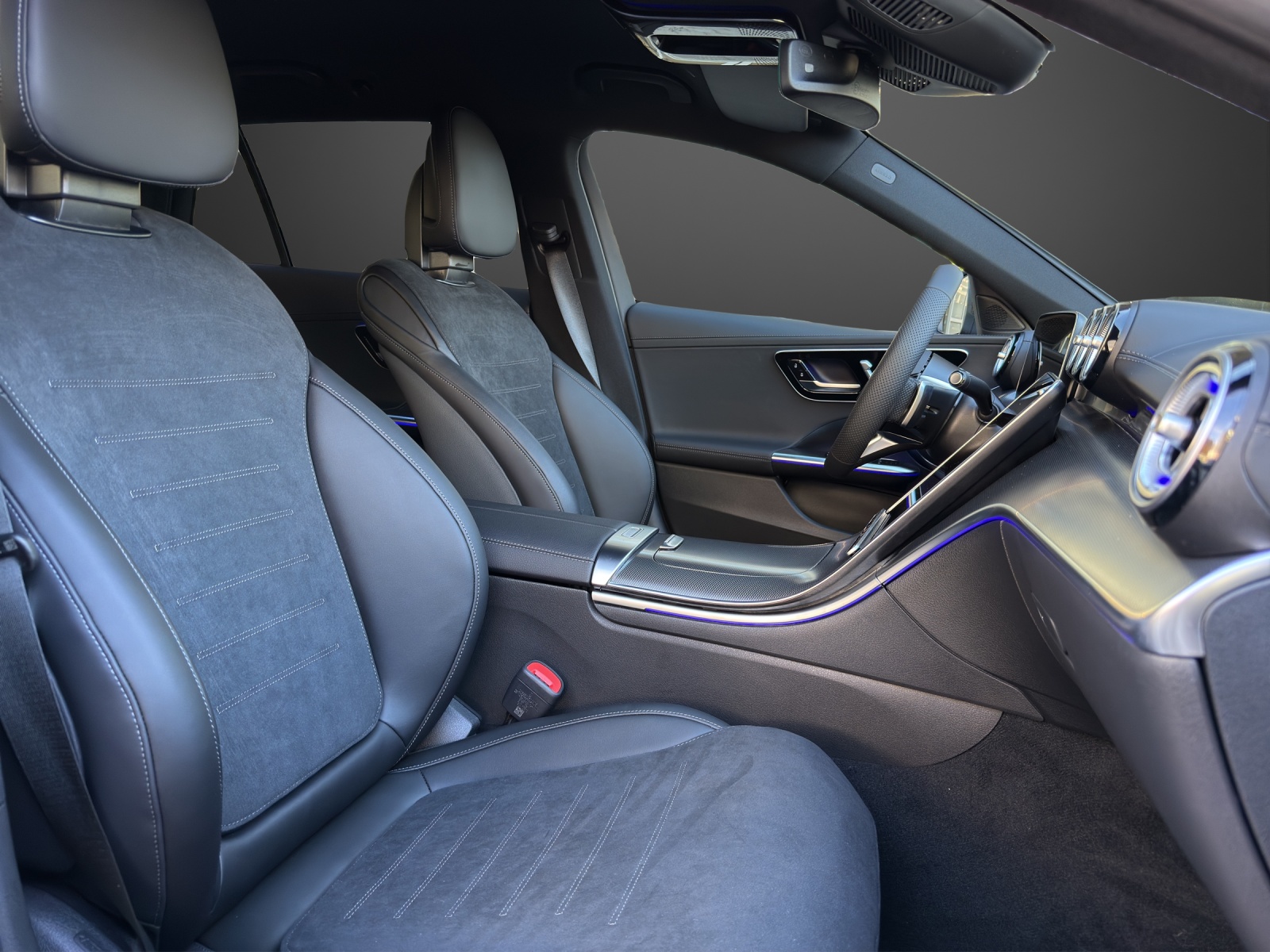 MERCEDES-BENZ C 220 d T 4 Matic Swiss Star-image-11