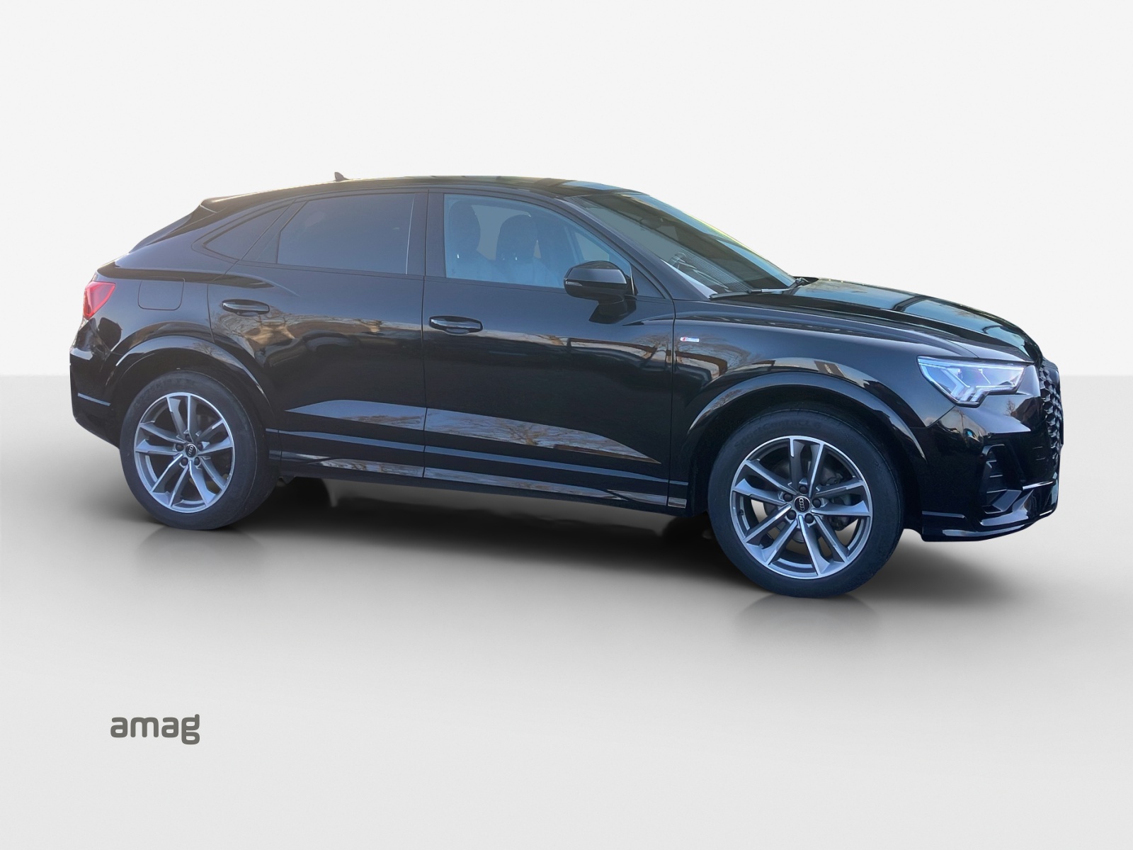 AUDI Q3 Sportback 35 TFSI S line Attraction S-tronic-image-5