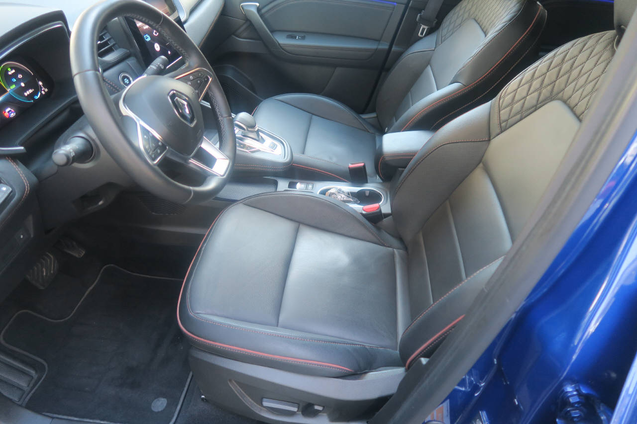 RENAULT Captur 1.6 E-Tech Plug-in iconic-image-3