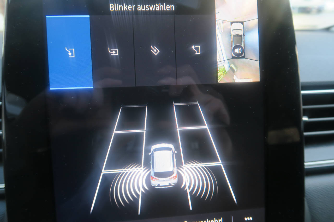 RENAULT Captur 1.6 E-Tech Plug-in iconic-image-12
