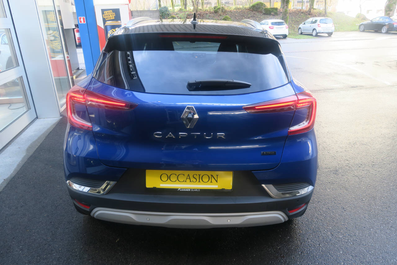 RENAULT Captur 1.6 E-Tech Plug-in iconic-image-2
