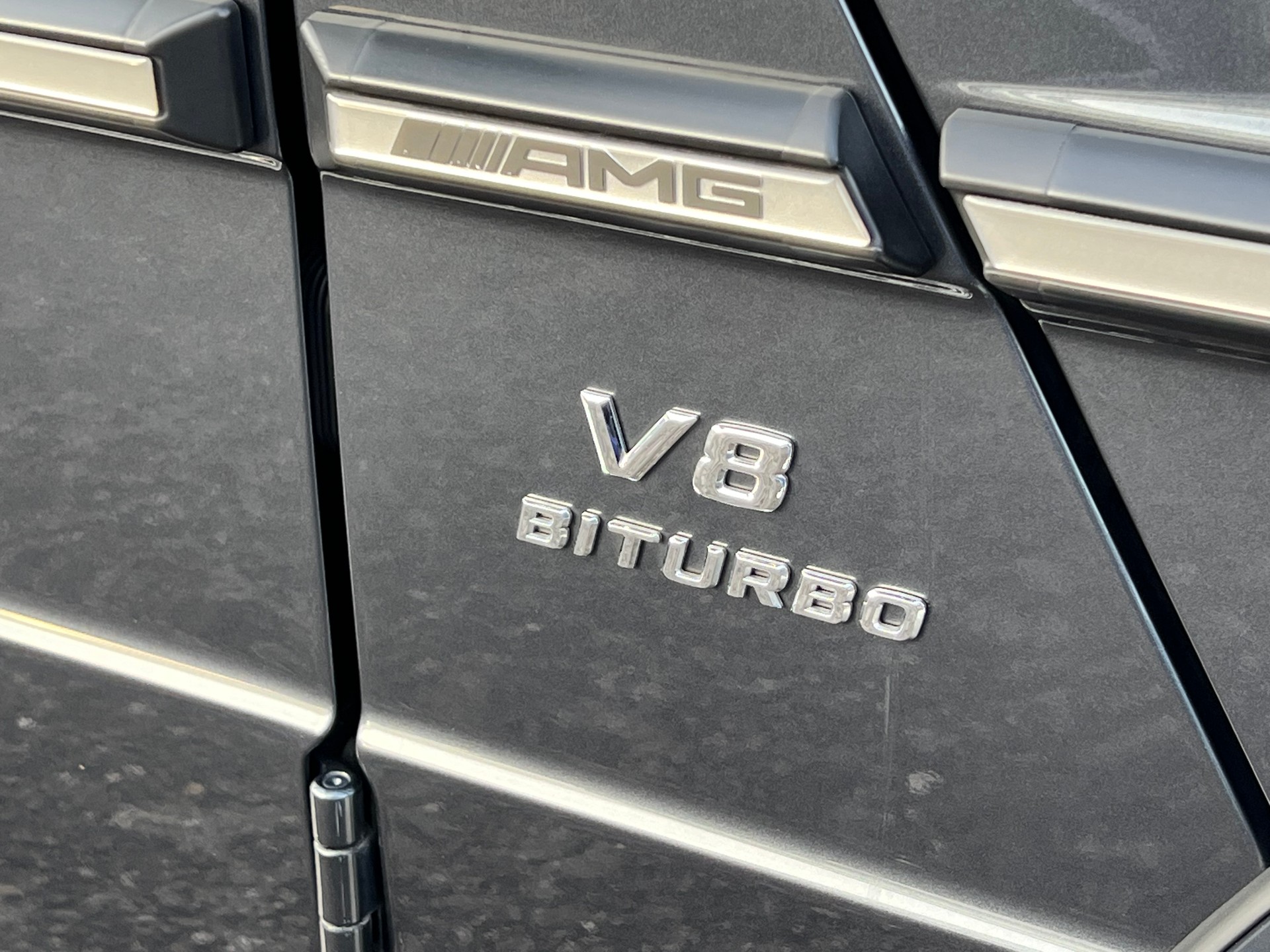 MERCEDES-BENZ G 63 AMG Automatic-image-27