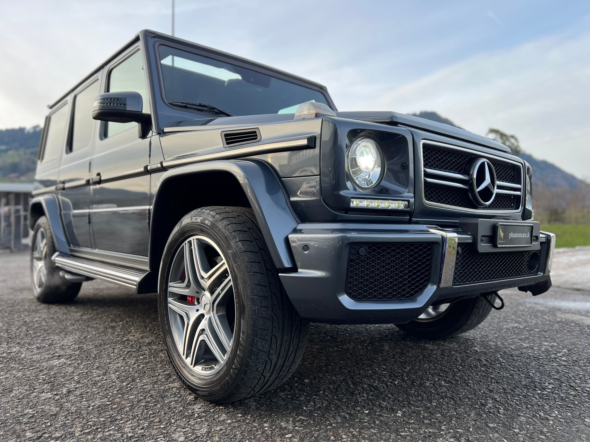 MERCEDES-BENZ G 63 AMG Automatic-image-28