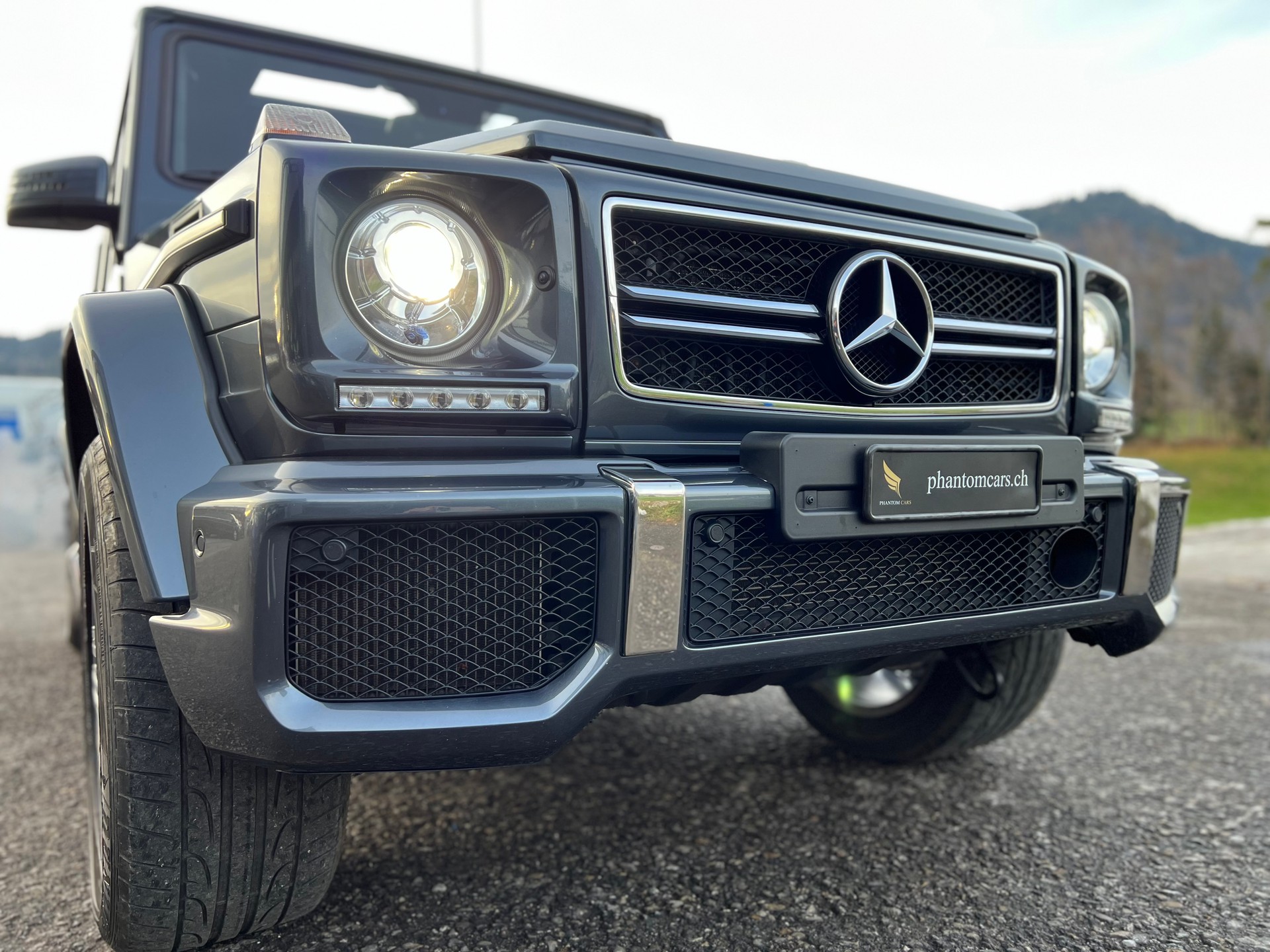 MERCEDES-BENZ G 63 AMG Automatic-image-29
