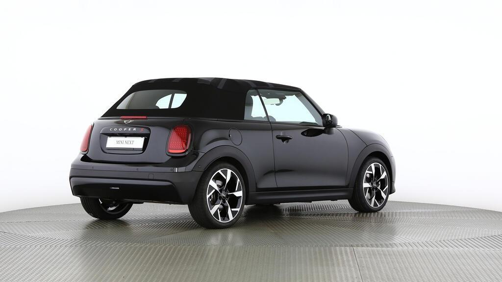 MINI Cooper S Cabrio-image-3