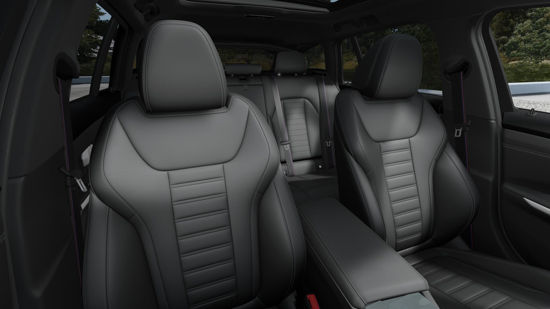 BMW 330e xDrive SAG Touring-image-4