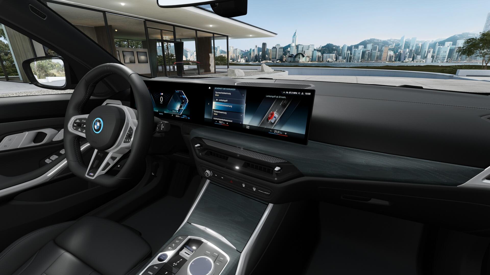 BMW 330e xDrive SAG Touring-image-3