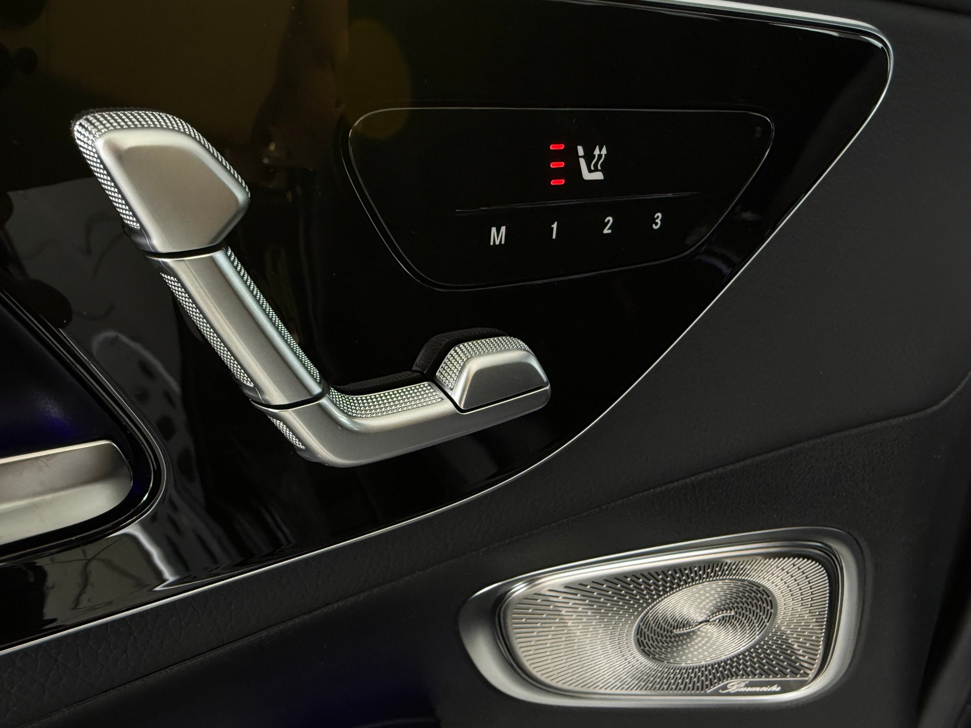 MERCEDES-BENZ GLC 220 d 4MATIC-image-4