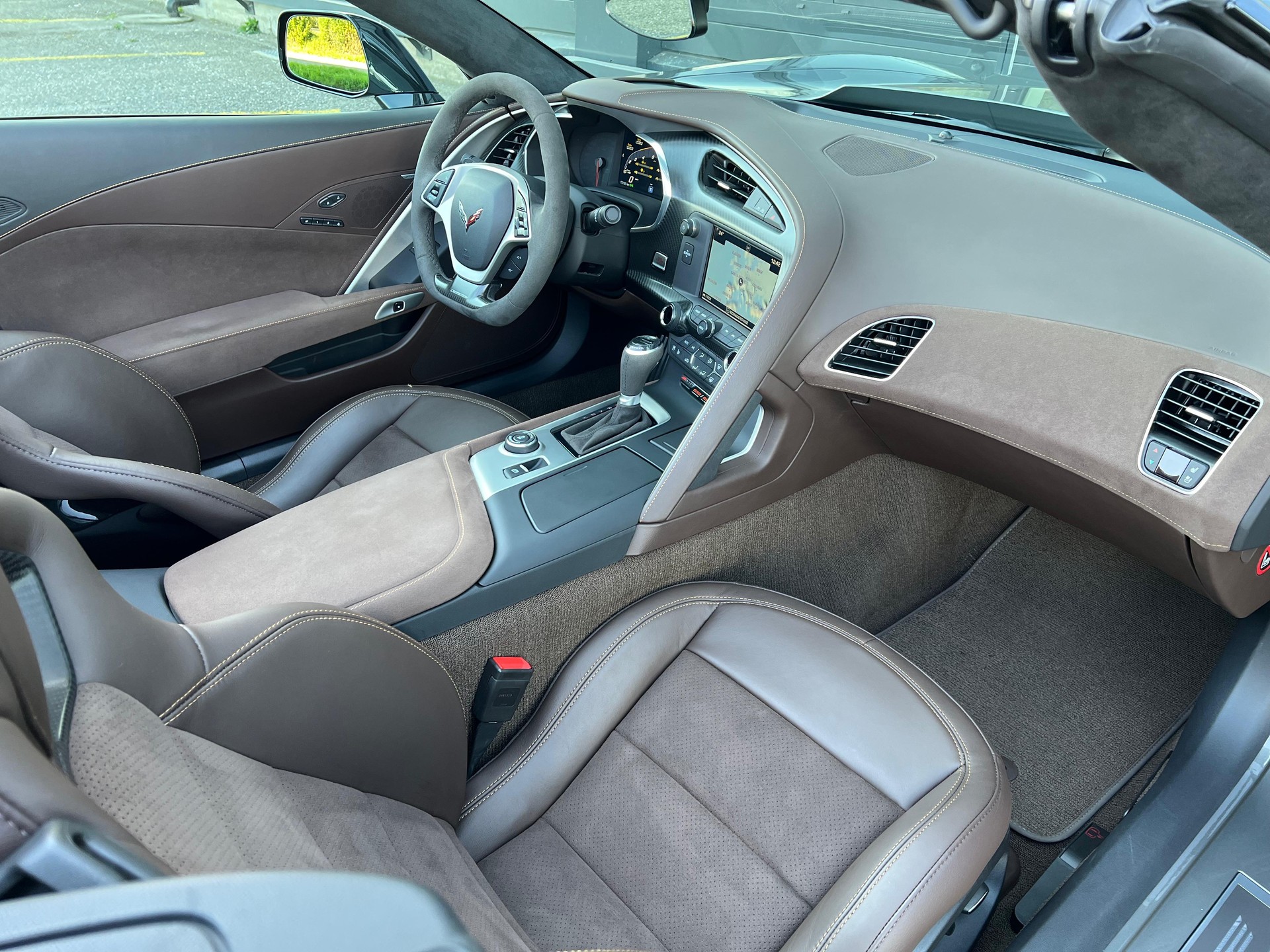 CHEVROLET Corvette Convertible Z06 3LZ Automatic-image-6