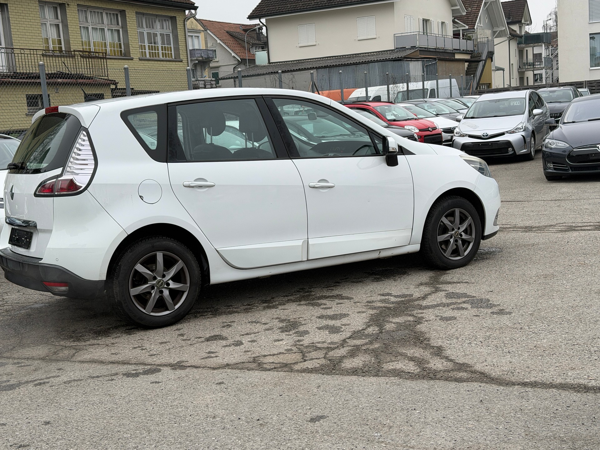 RENAULT Scénic 1.2 16V Turbo Dynamique-image-14