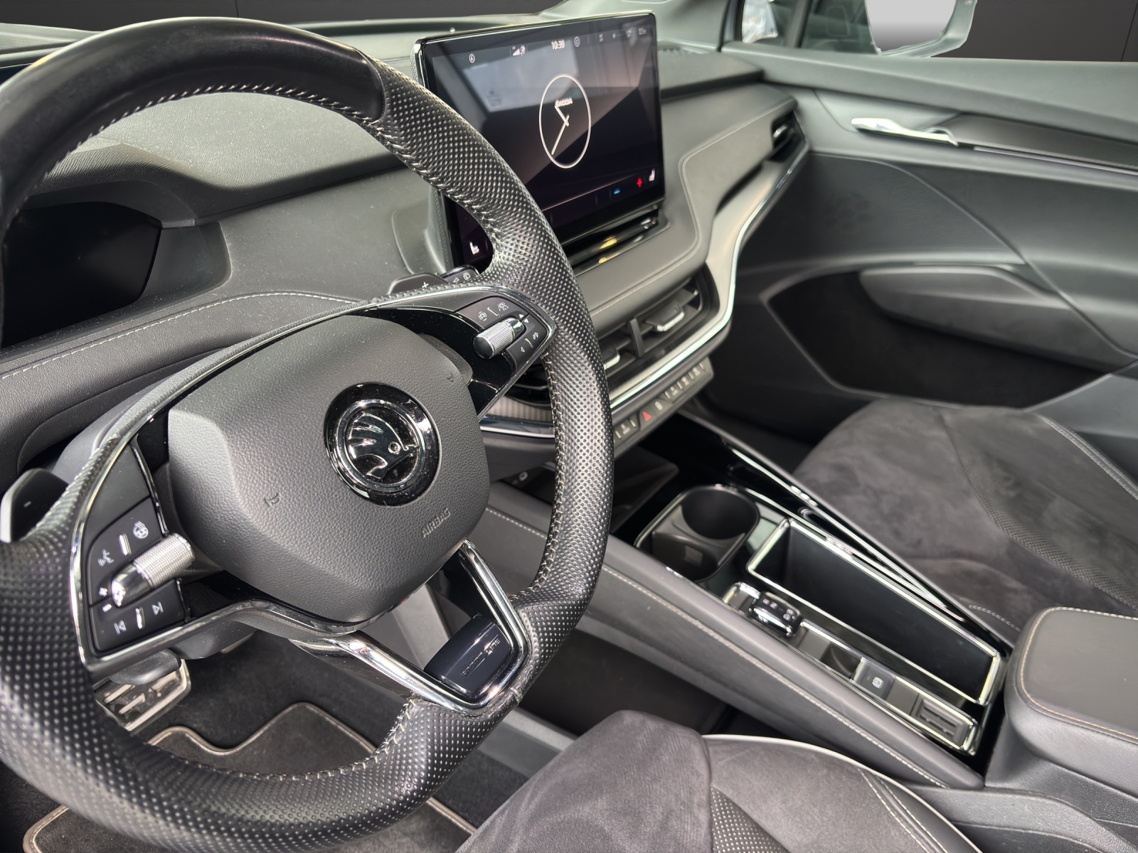 SKODA Enyaq iV 80 SportLine-image-3