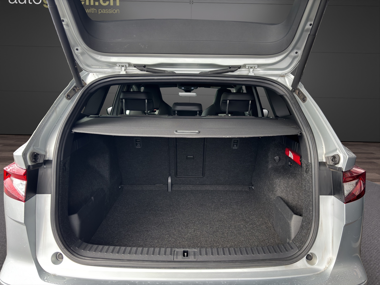 SKODA Enyaq iV 80 SportLine-image-12