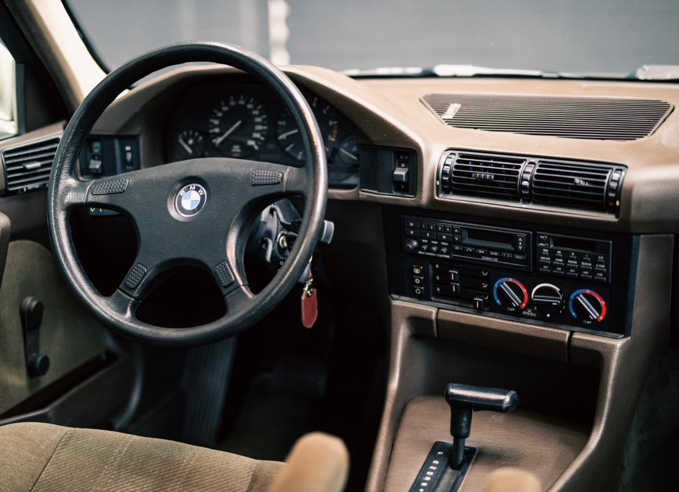 BMW 525i A-image-5