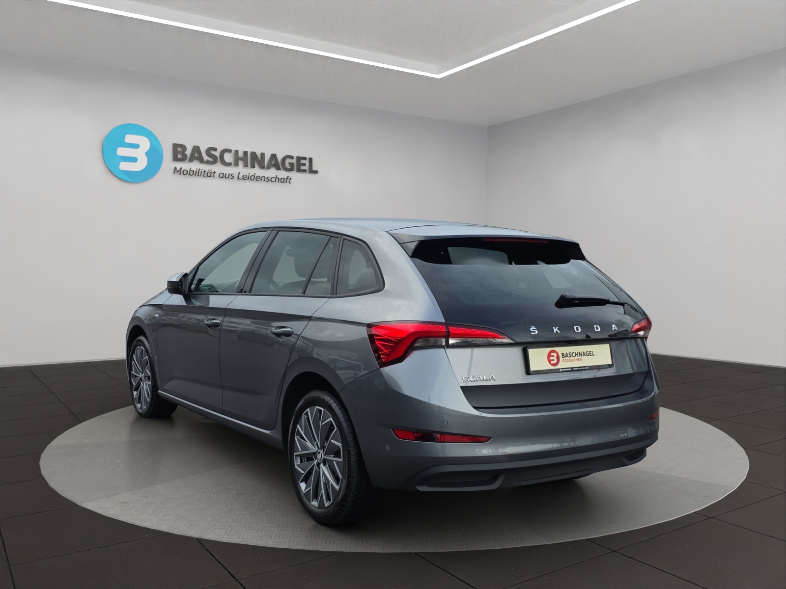 SKODA Scala 1.0 TSI Tour DSG-image-2