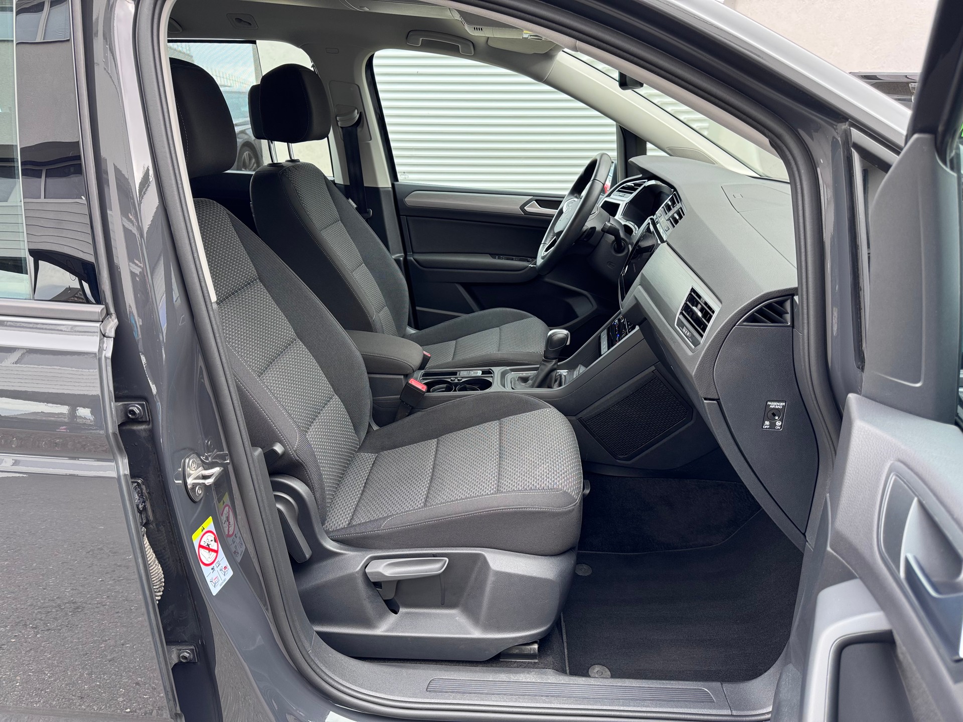 VW Touran 2.0 TDI BlueMotion Technology Comfortline DSG-image-8