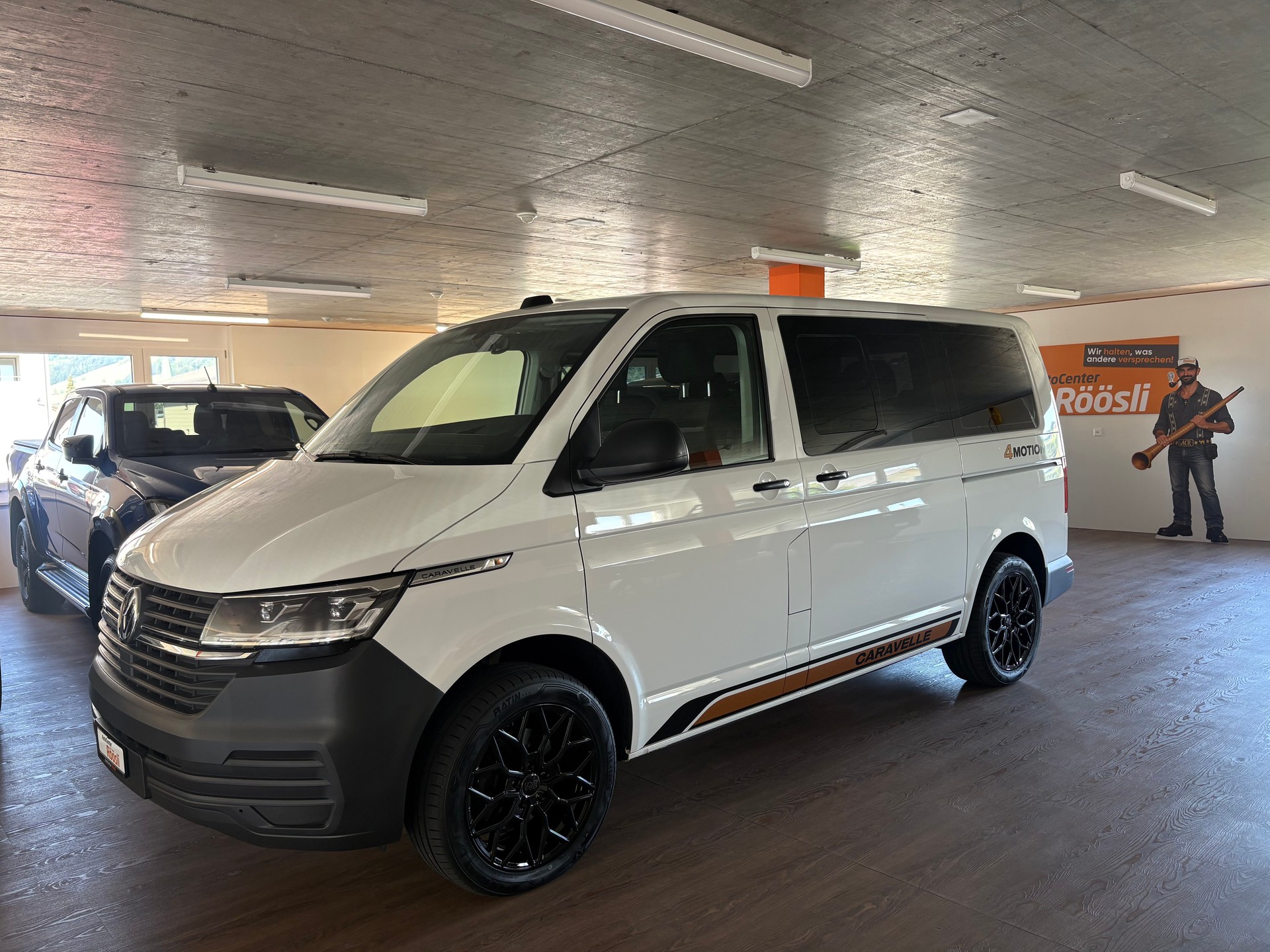 VW T6.1 Caravelle 2.0 TDI 4Motion-image-4