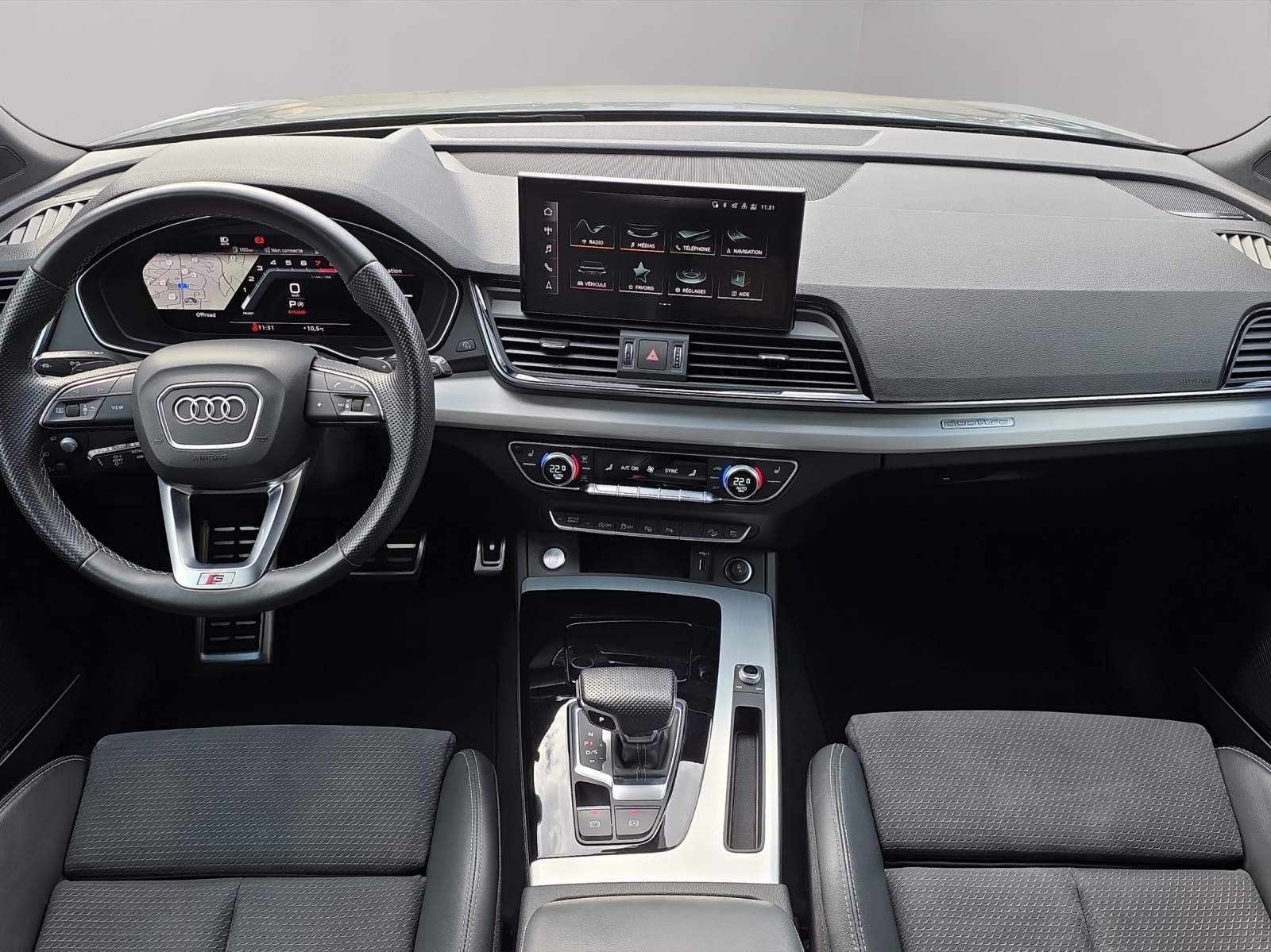 AUDI Q5 Sportback 45 TFSI Black Edition quattro S-tronic-image-9