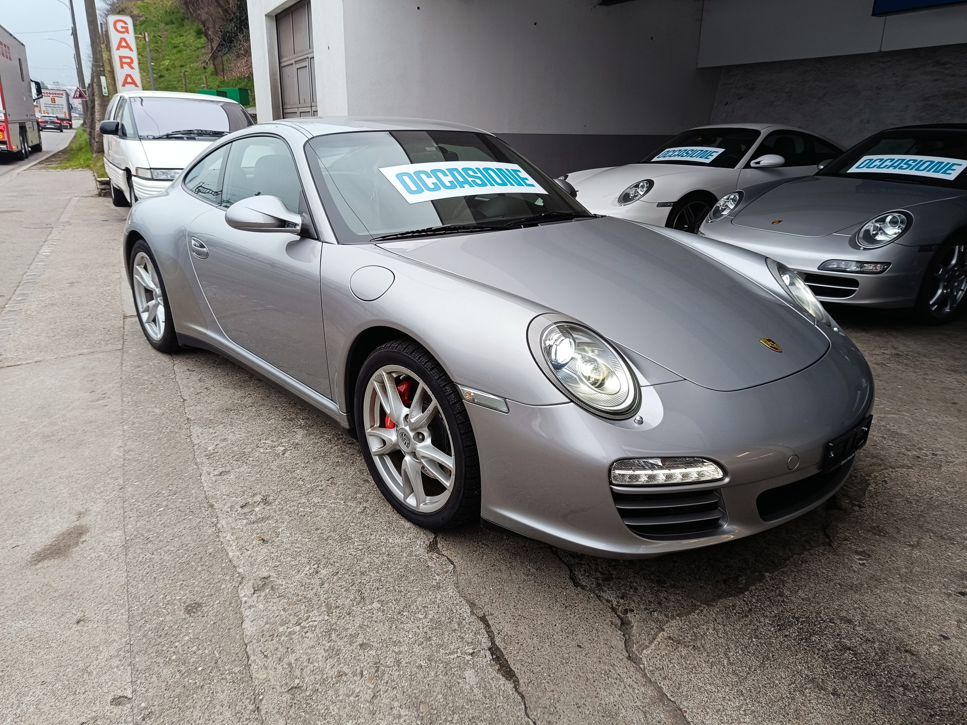 PORSCHE 911 Carrera 4S PDK-showroom-element-1