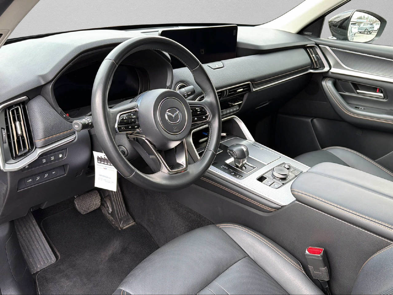 MAZDA CX-60 2.5 PHEV Homura AWD-image-4