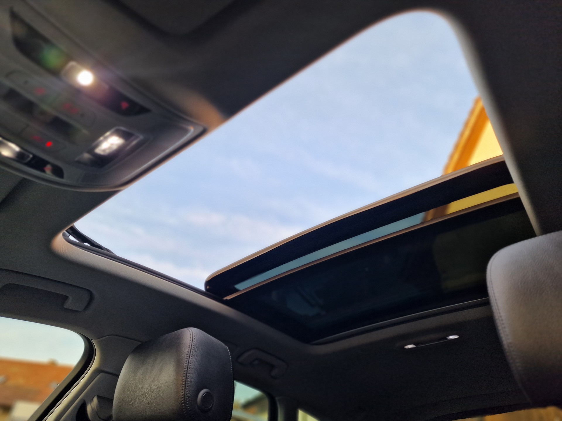 AUDI A6 Avant 2.0 TDI-image-30