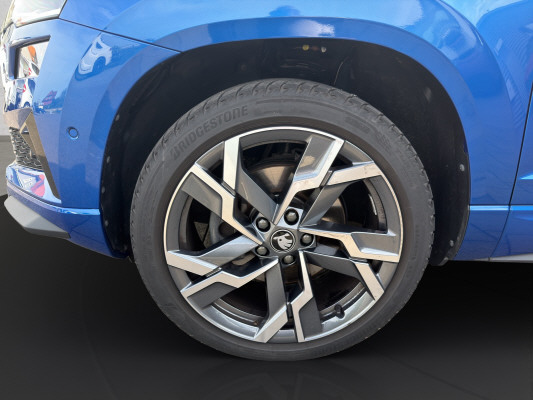 SKODA Karoq 2.0TSI SportL.4x4-image-5
