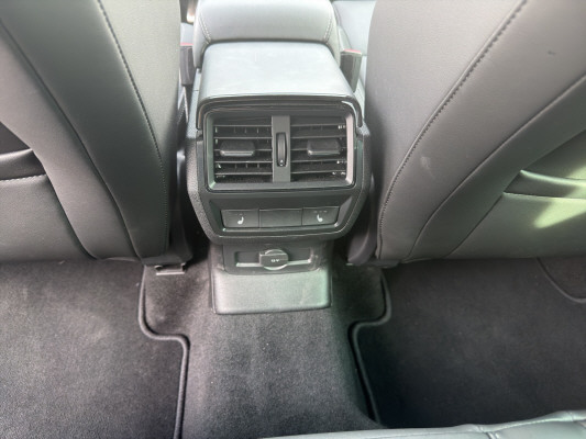 SKODA Karoq 2.0TSI SportL.4x4-image-13