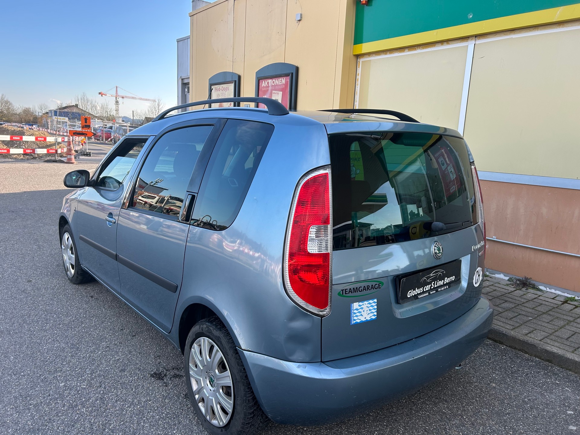 SKODA Roomster 1.9 TDI Style-image-6