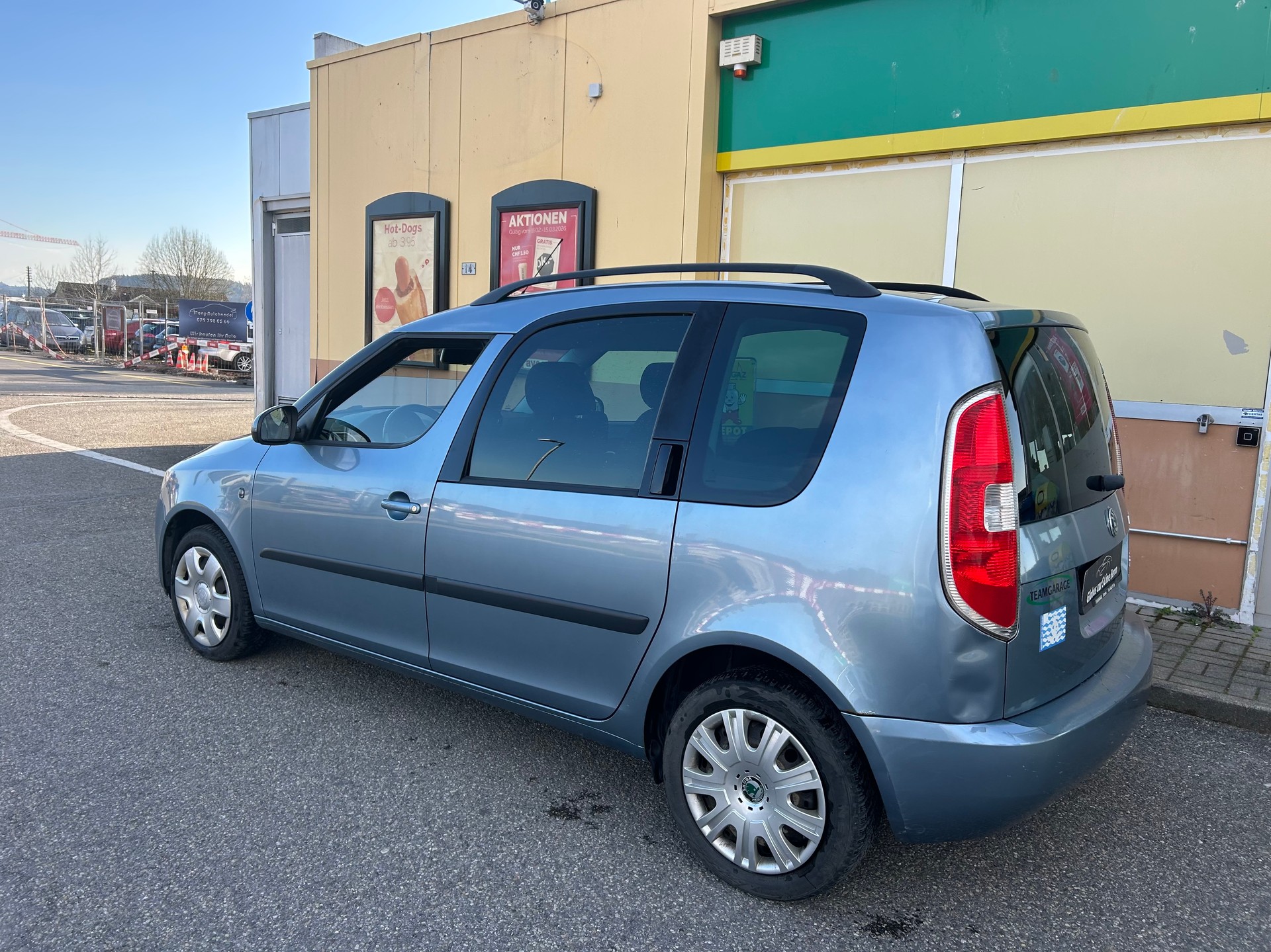 SKODA Roomster 1.9 TDI Style-image-7