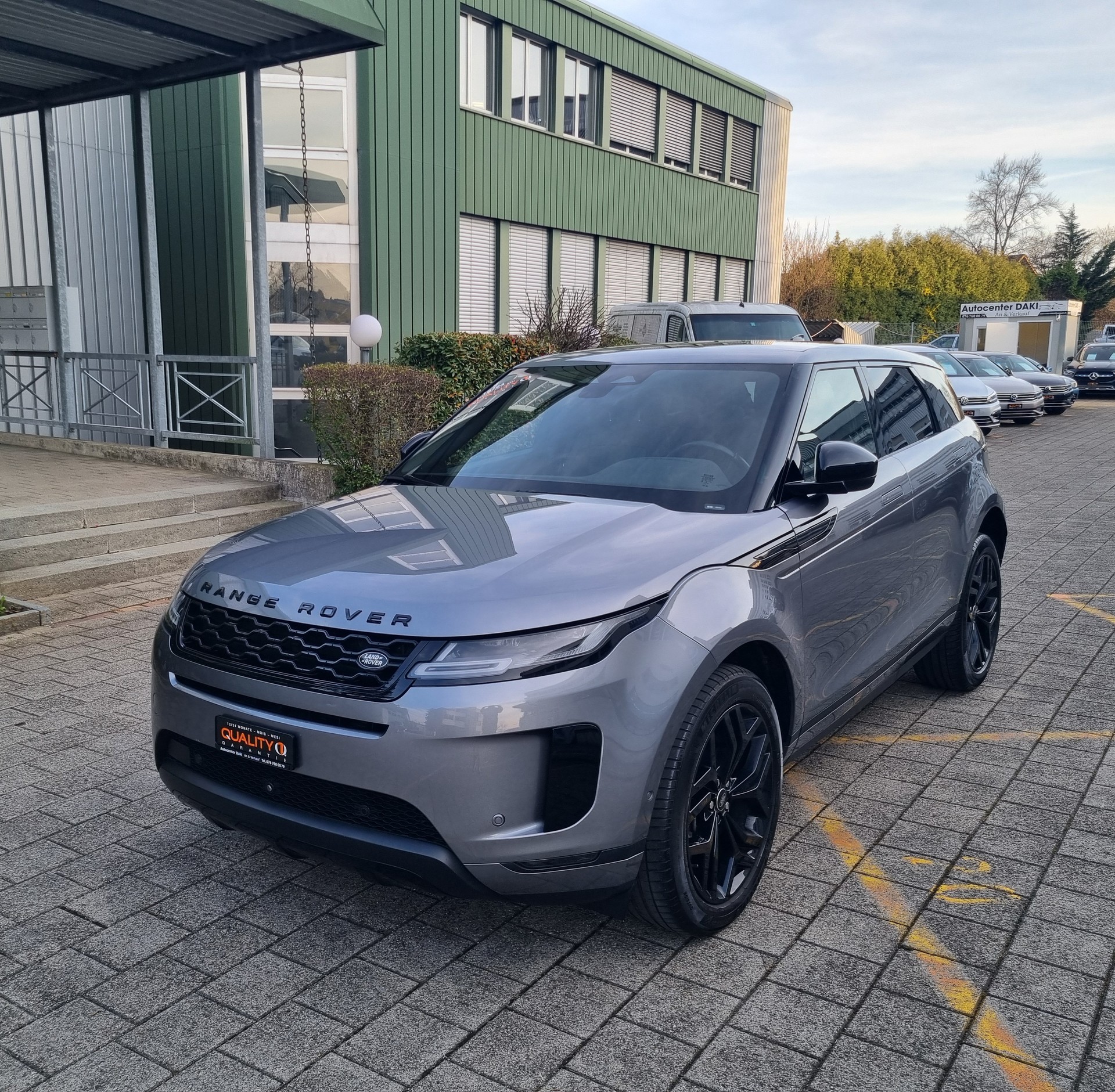 LAND ROVER Range Rover Evoque D 200 MHEV SE AT9-image-0