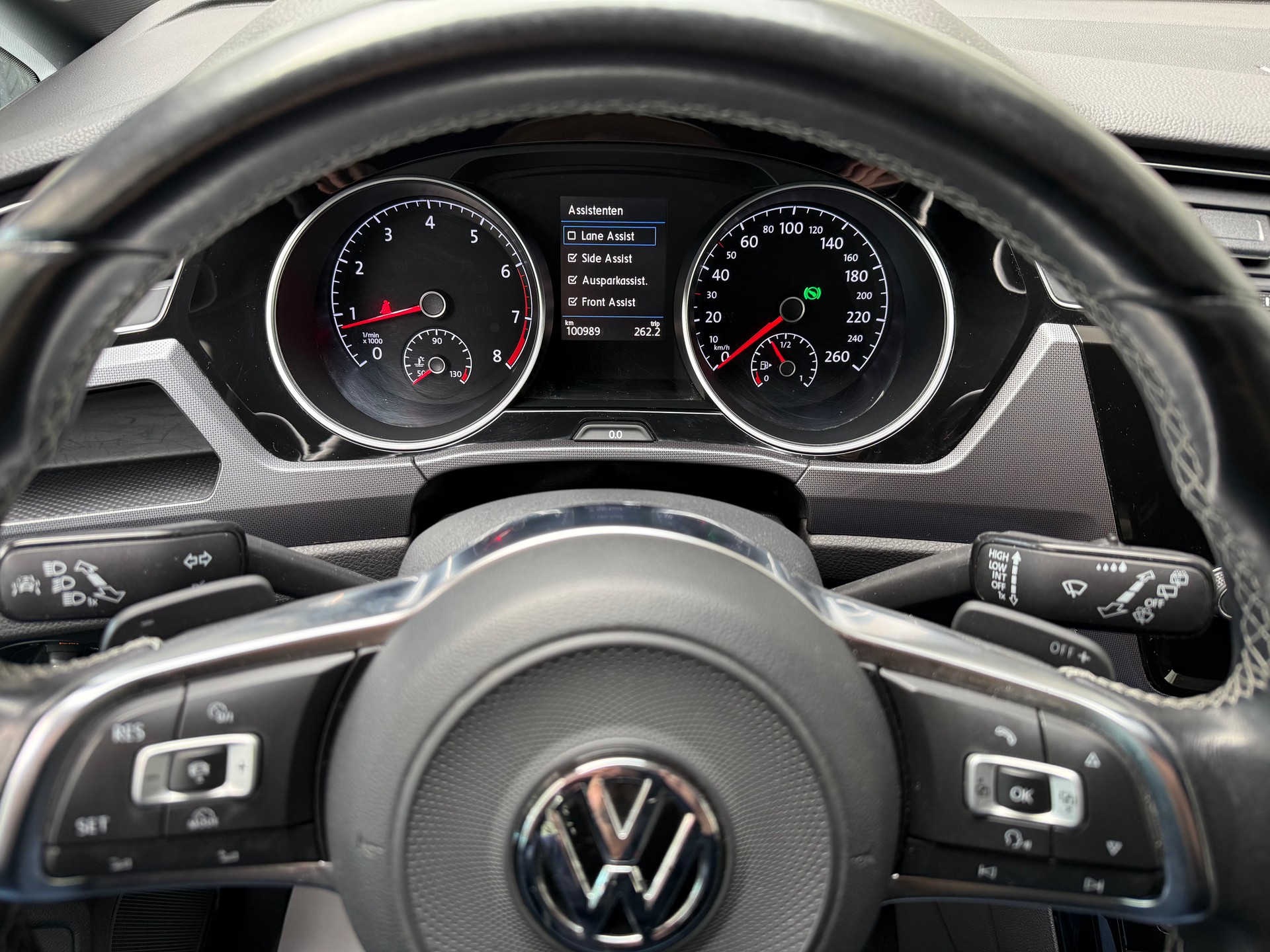 VW Touran 1.4 TSI BlueMotion Technology Highline DSG * R-Line * frisch ab MFK * 7 Plätzer *-image-13