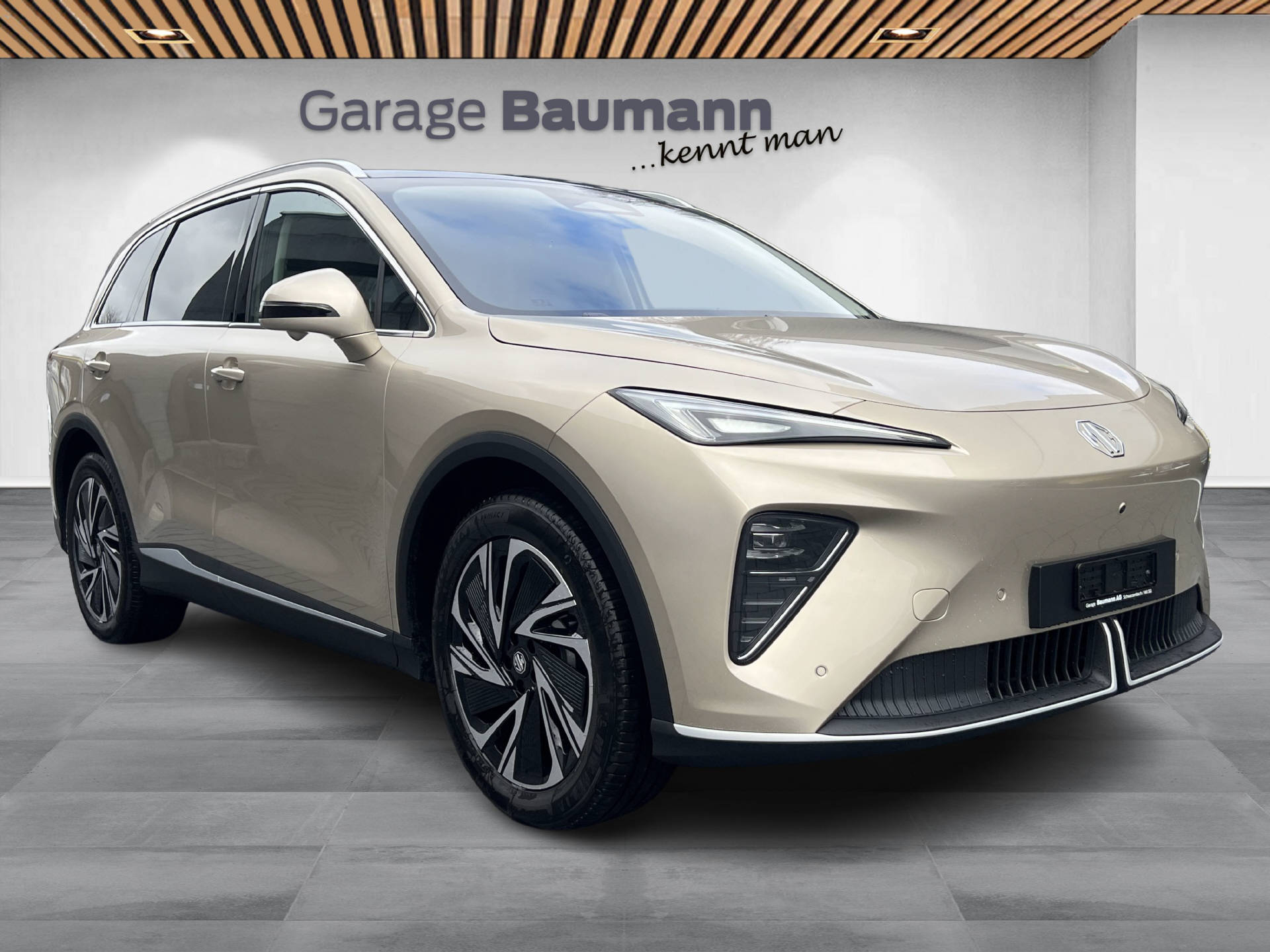 MG S6 EV 77 kWh Luxury 4WD-image-0