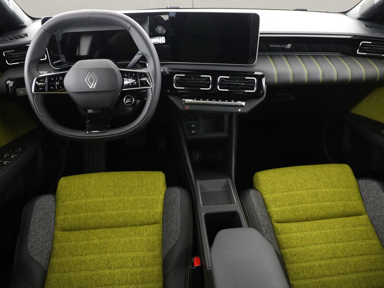 RENAULT R5 E-Tech Comfort Range iconic-image-4