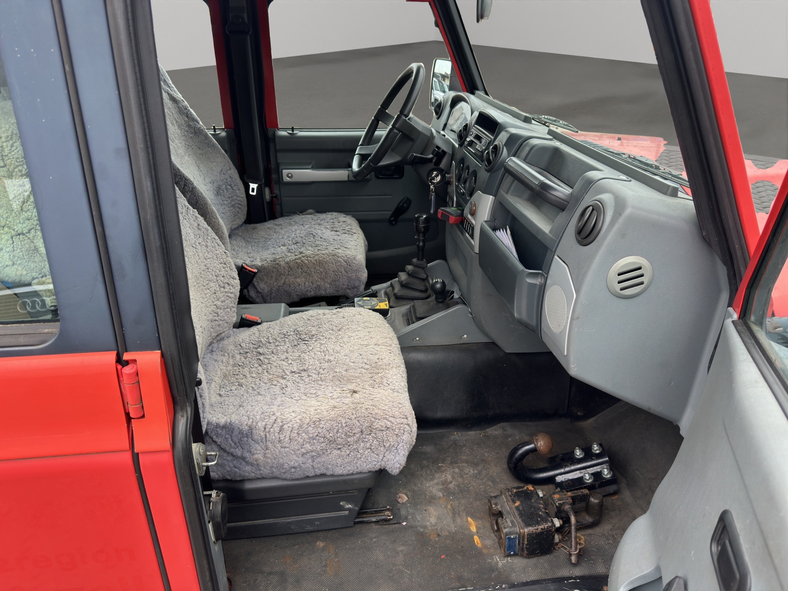 IVECO Massif 3.0 HPT Stationw.-image-11