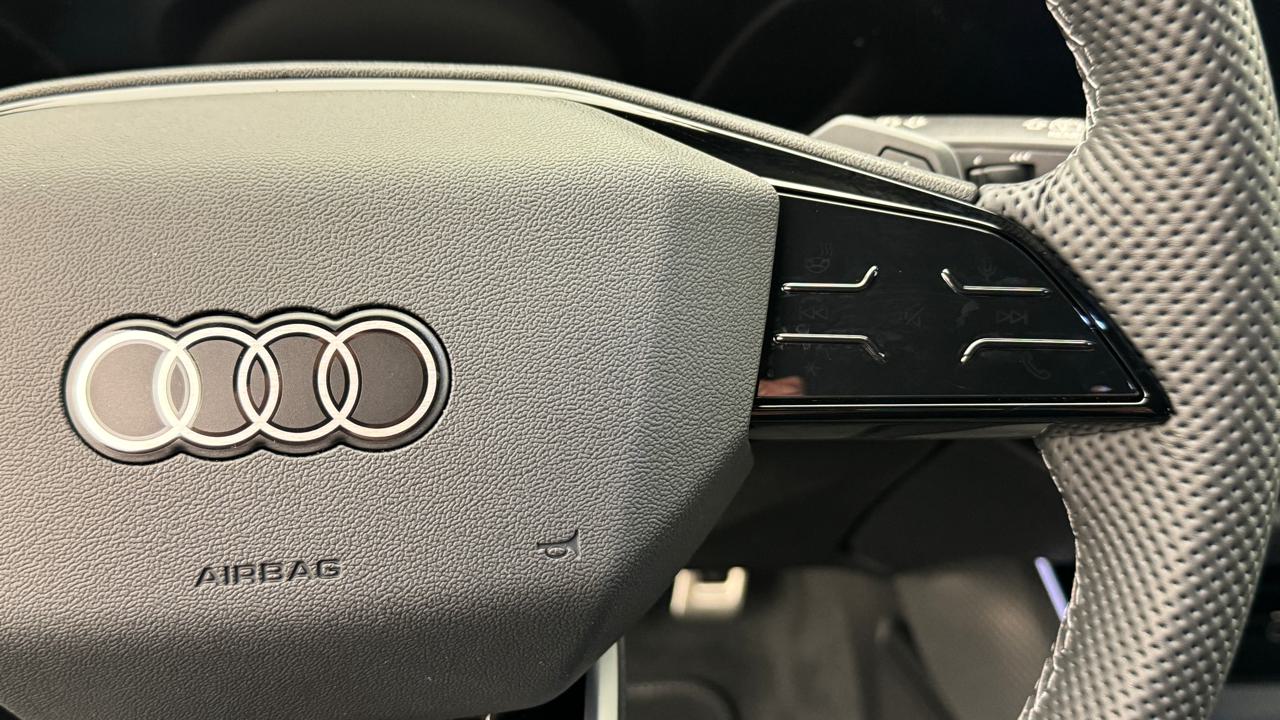 AUDI A6 Avant TDI S line quattro 150 kW S tronic-image-9