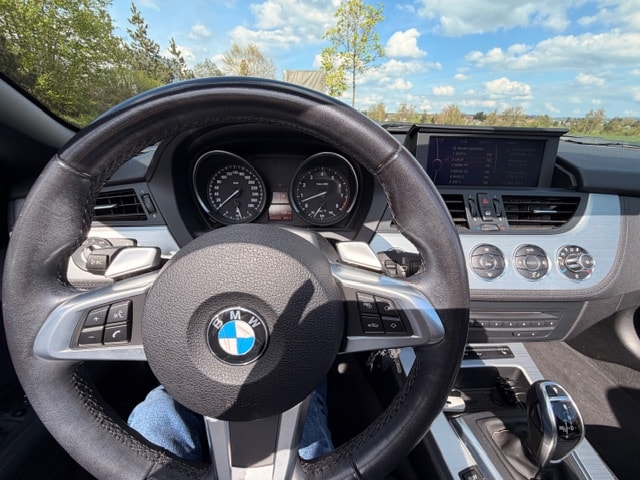 BMW Z4 sDrive35i DKG-image-3