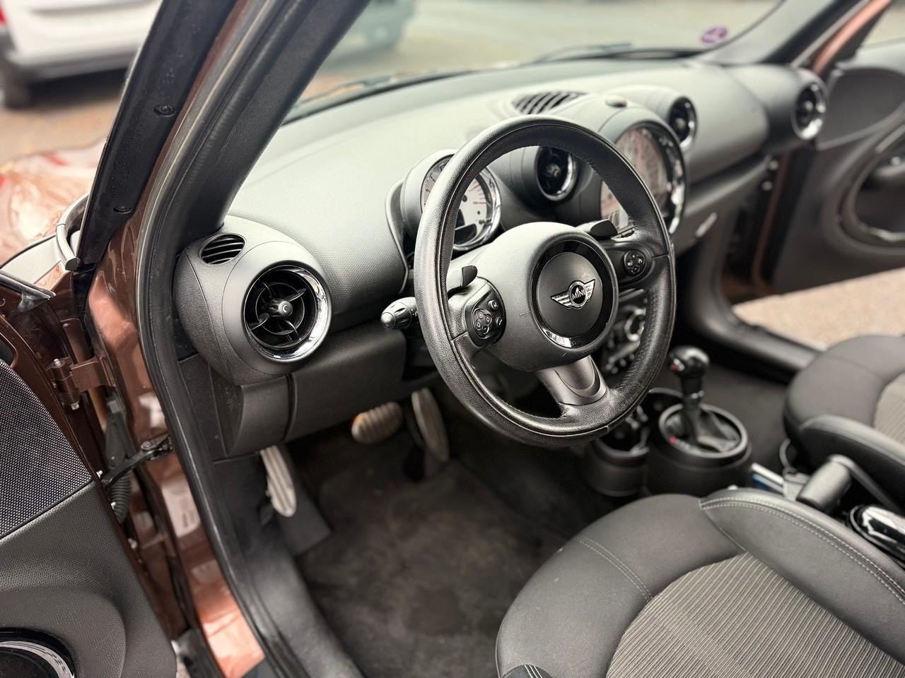 MINI Countryman Cooper S ALL4 Steptronic-image-10