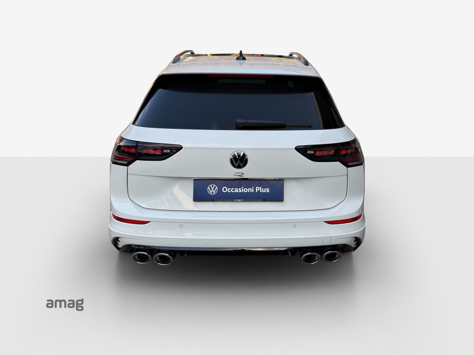 VW Golf Variant 2.0 TSI R DSG 4 Motion-image-3
