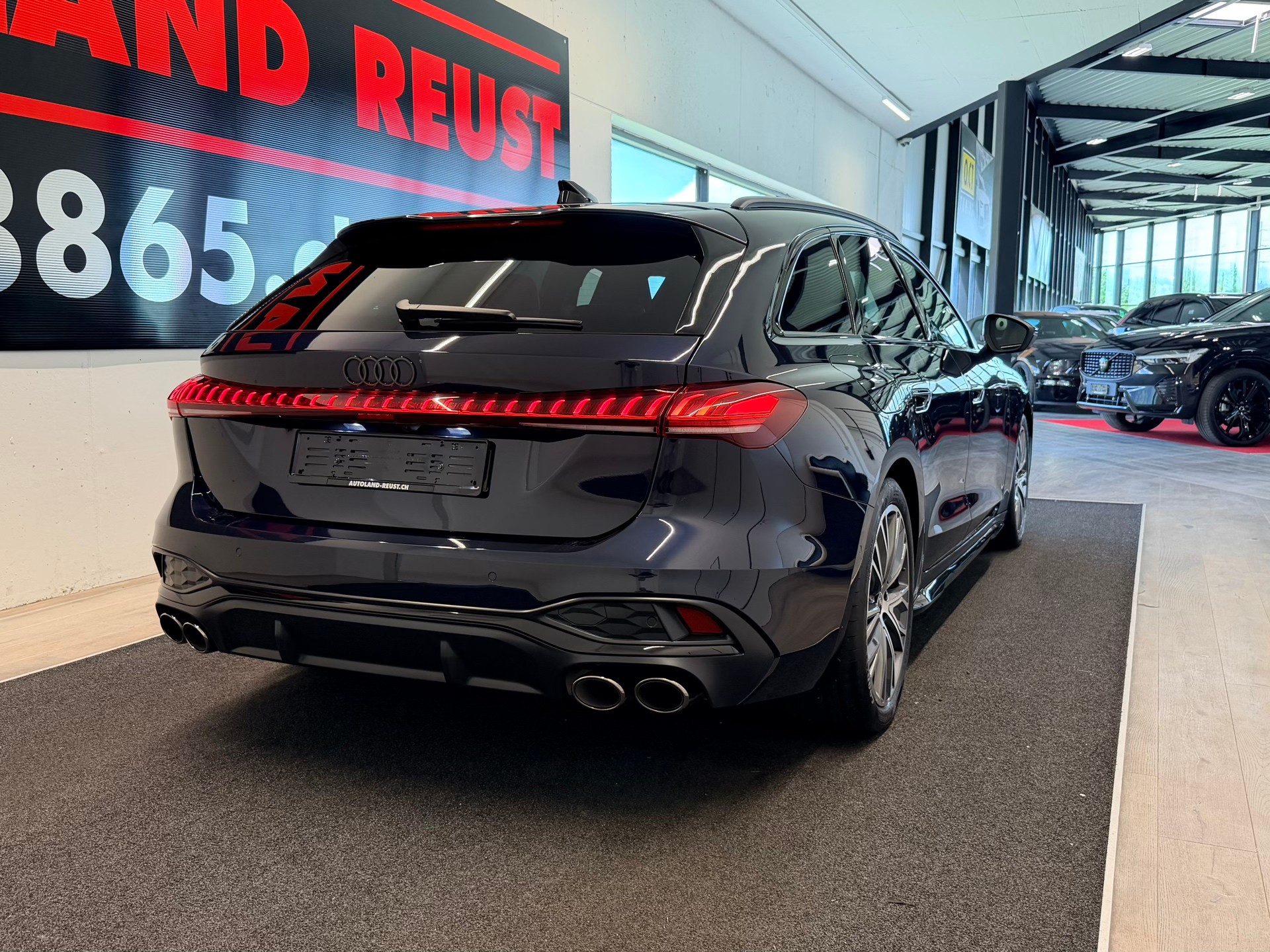 AUDI S5 Avant TFSI quattro S tronic-image-6
