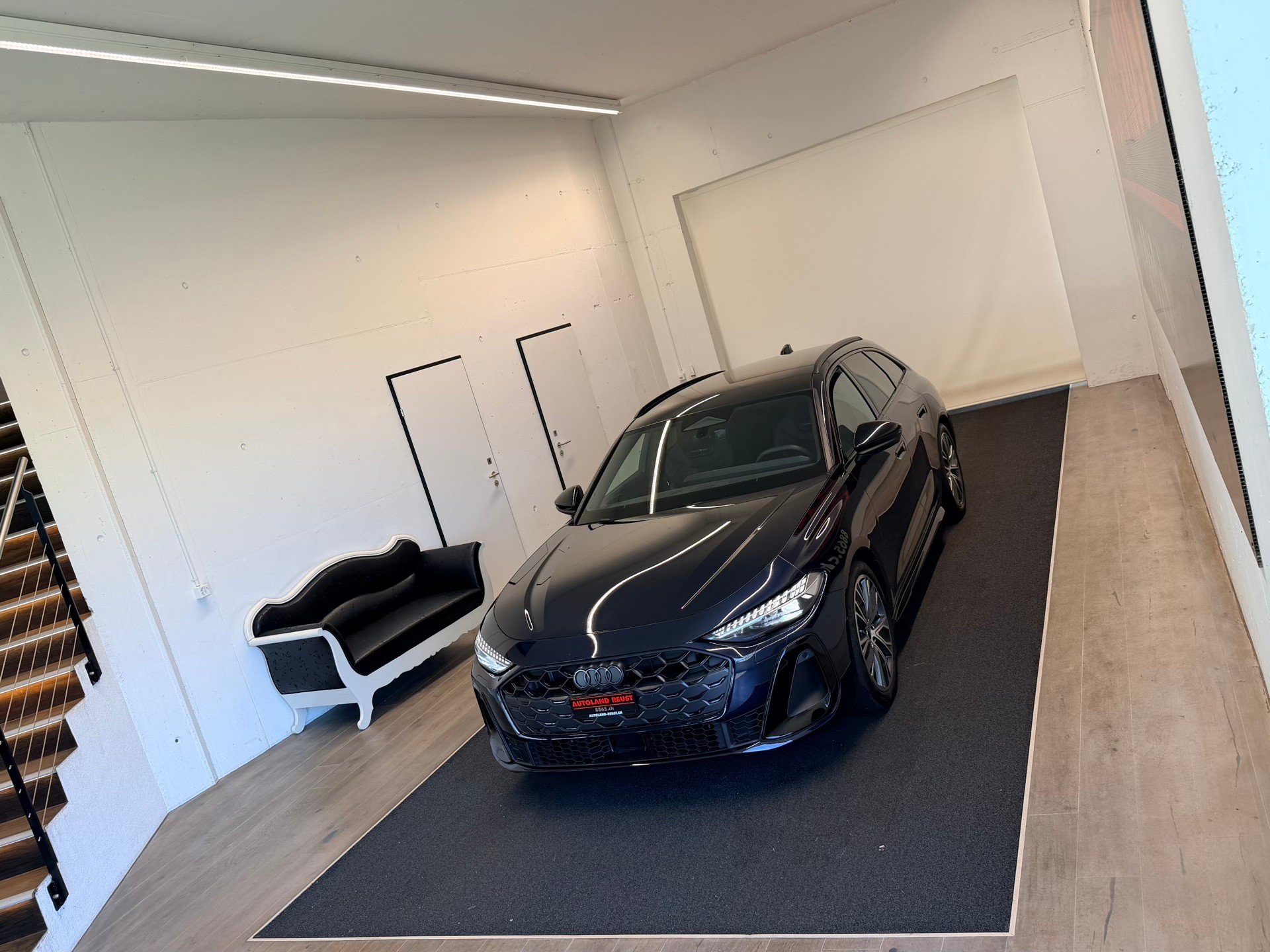 AUDI S5 Avant TFSI quattro S tronic-image-3