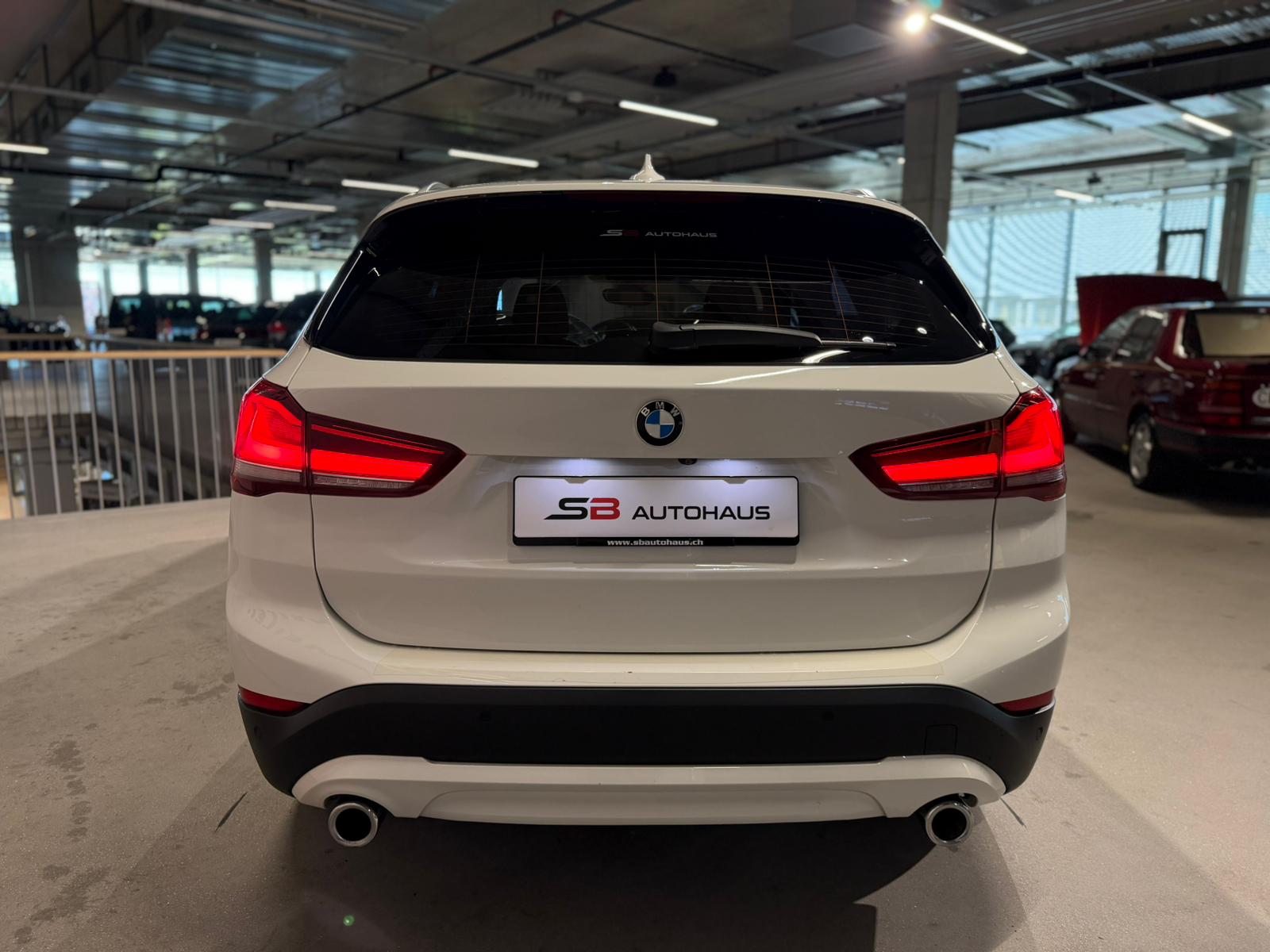 BMW X1 xDrive 18d xLine Fleet Edition Steptronic-image-8