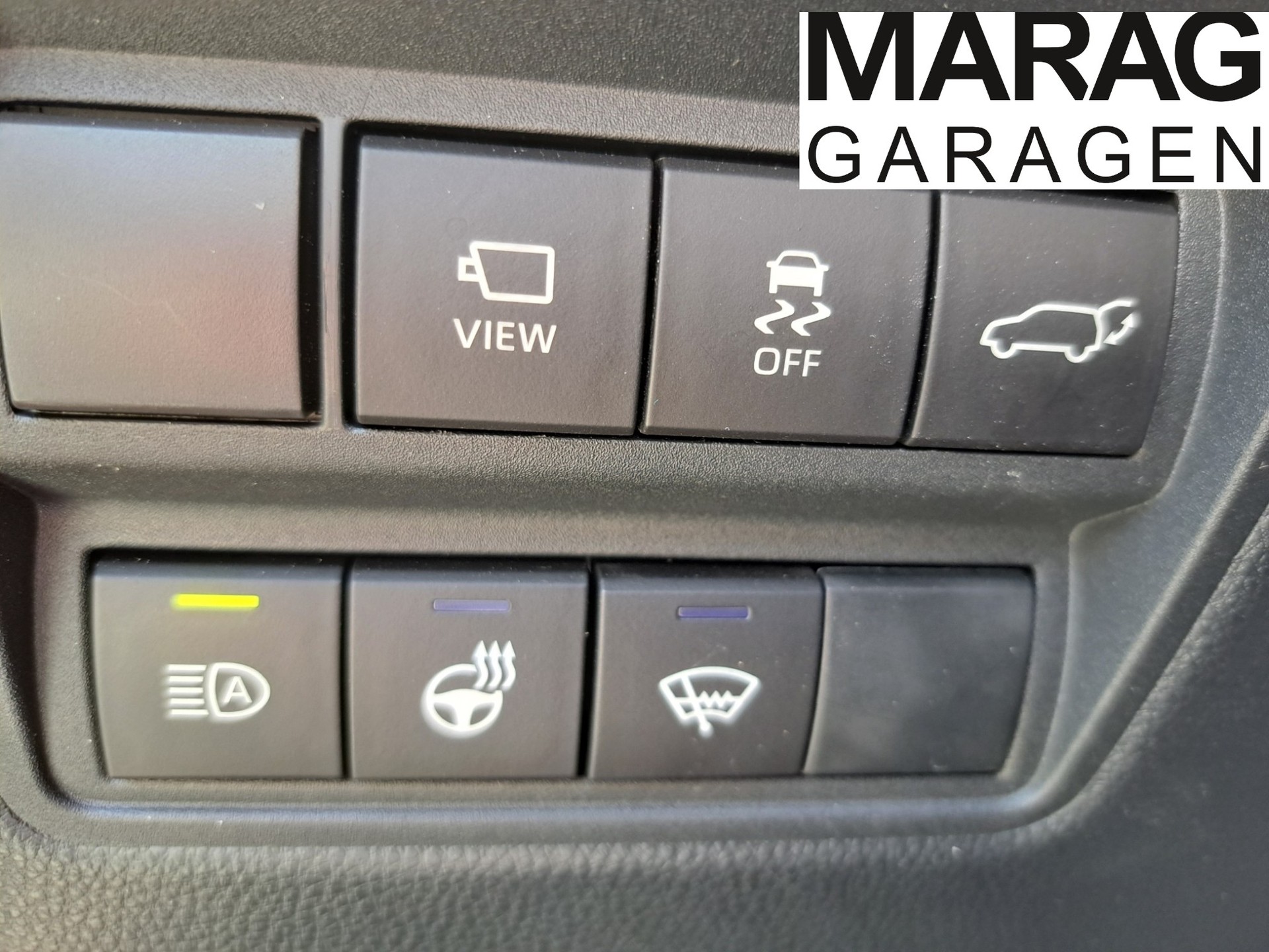 TOYOTA Yaris Cross 1.5 Elegant e-CVT AWDi-image-10