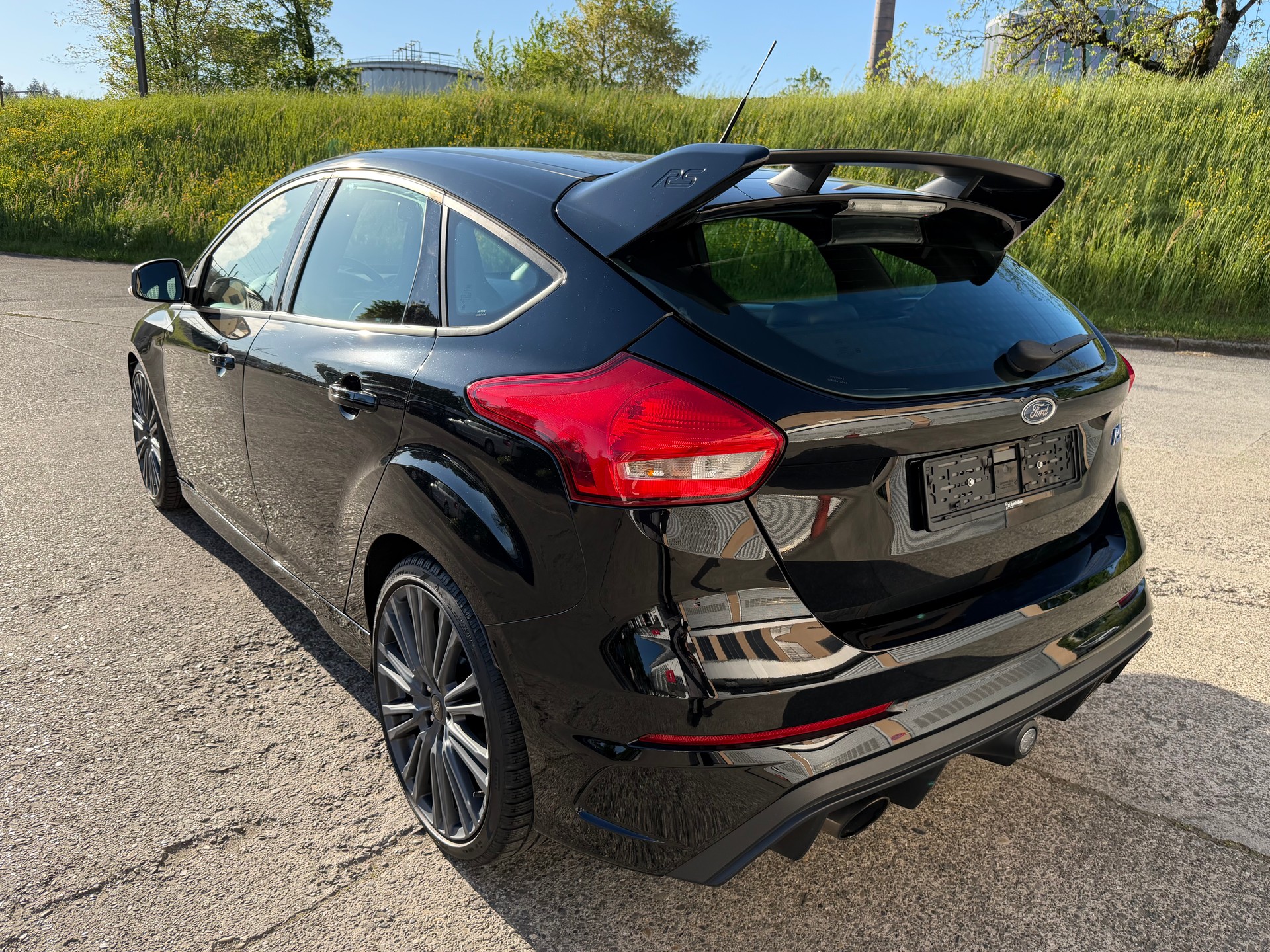 FORD Focus 2.3 EcoBoost RS AWD-image-2