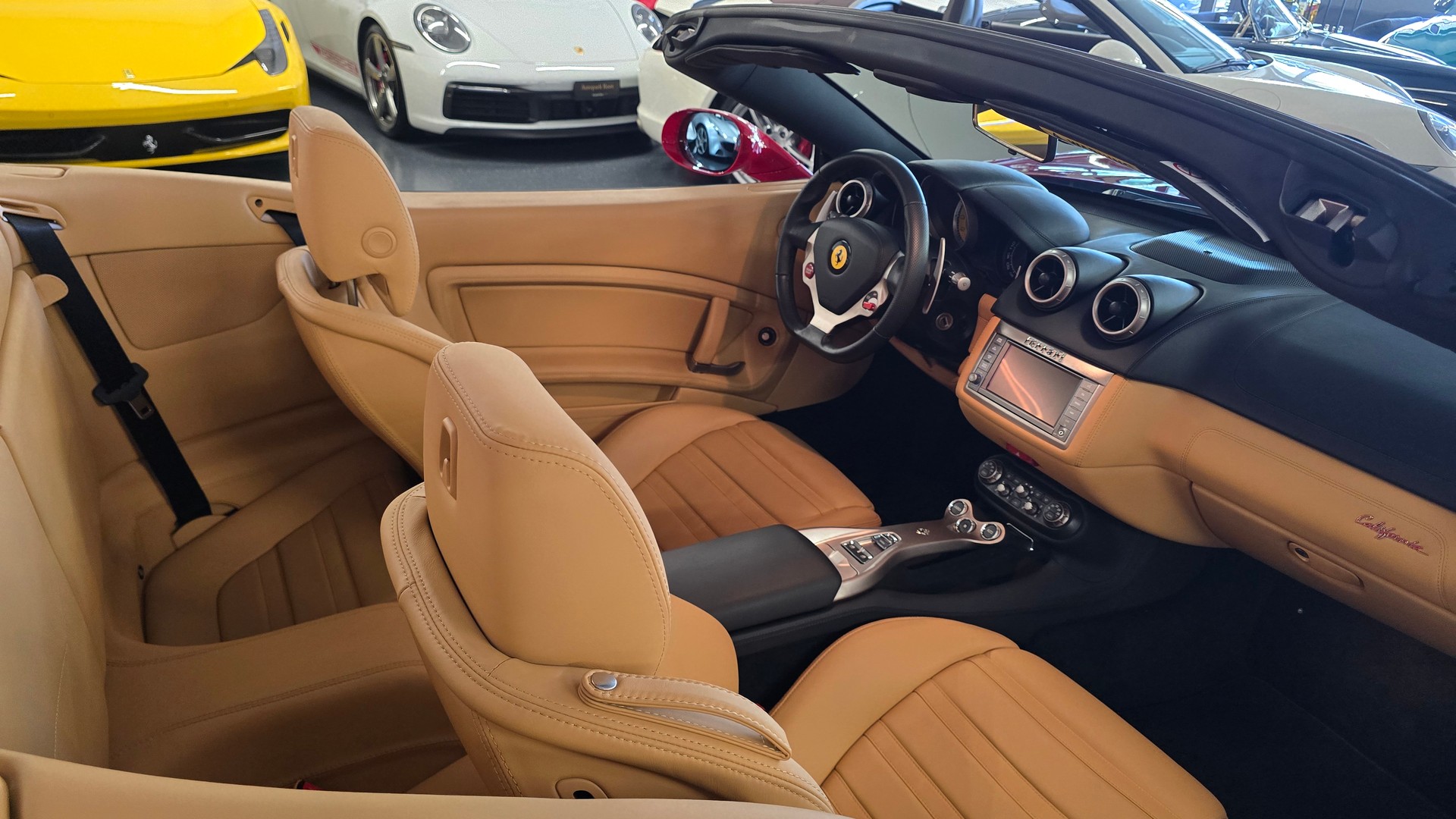 FERRARI California 4.3 V8-image-19